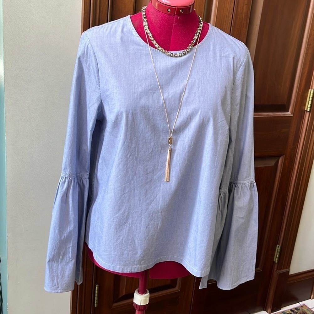 A New Day  Bell Sleeve Blouse NWOT  pinstripe blue/ white   Size S